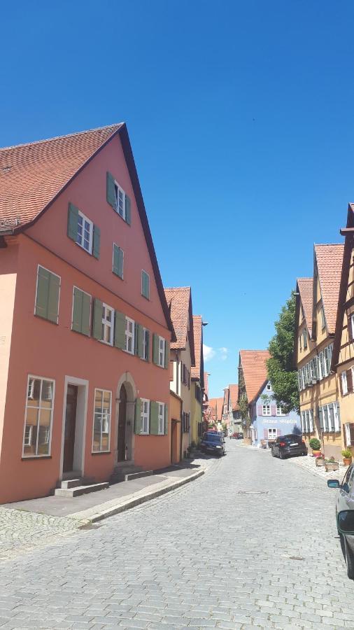 Gemuetliche Altstadtwohnung In Dinkelsbuehl Exterior photo